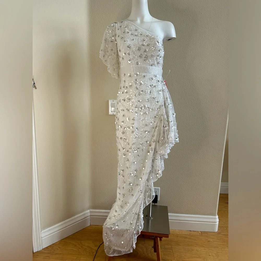 Mac Duggal NWT 4 One Shoulder Embellished High Low Asymmetric Gown White - Picture 5 of 13